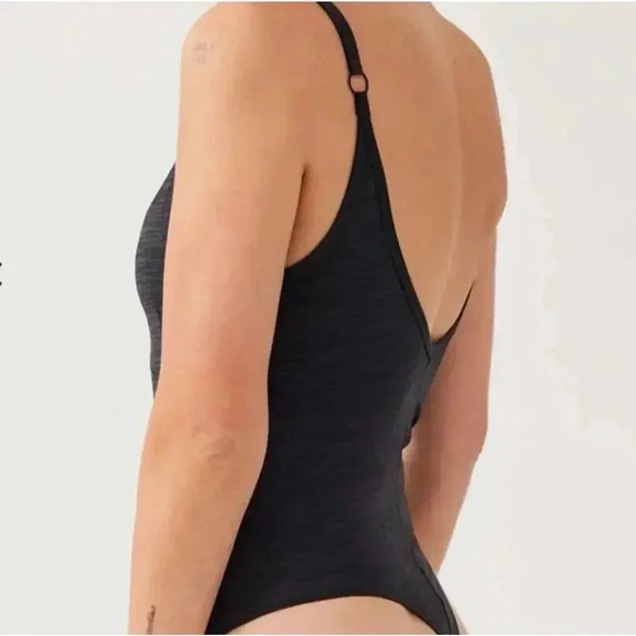 Outdoor Voices Techsweat Leotard Size XS Move Free Workout Dance Outdoor Run Jog - Picture 2 of 16